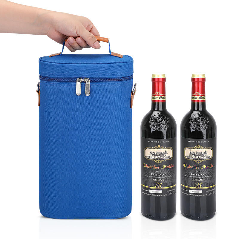 Nueva bolsa enfriadora de vino de Amazon, bolsa de vino frío cálido, gente de negocios azul con bolsa de vino colgada de un hombro